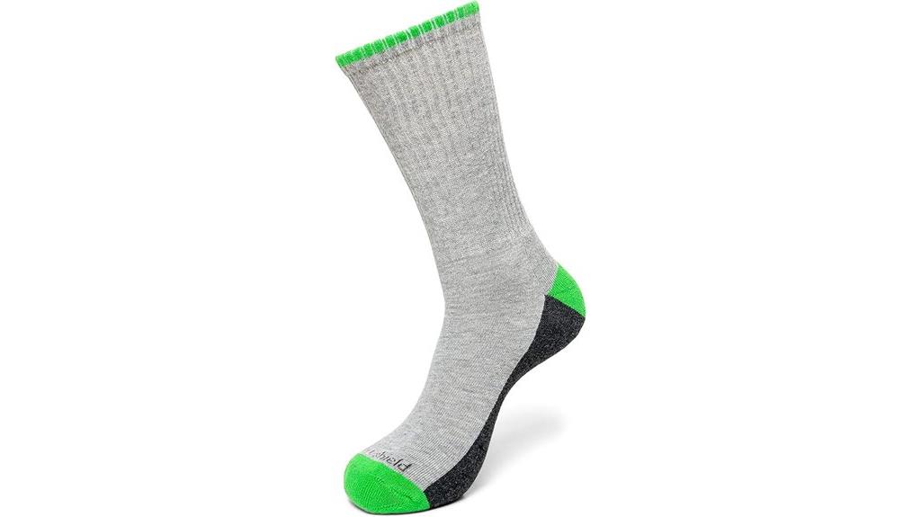 sport socks with padding