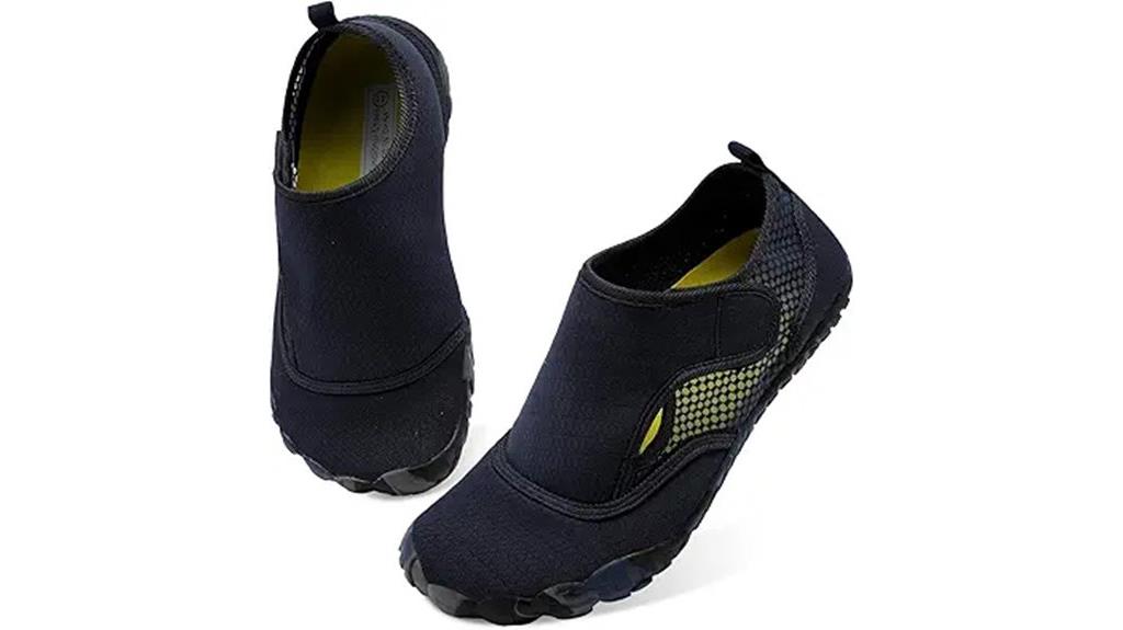 water resistant centipede shoes