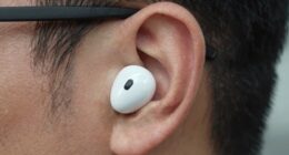 in ear devices cause pressure